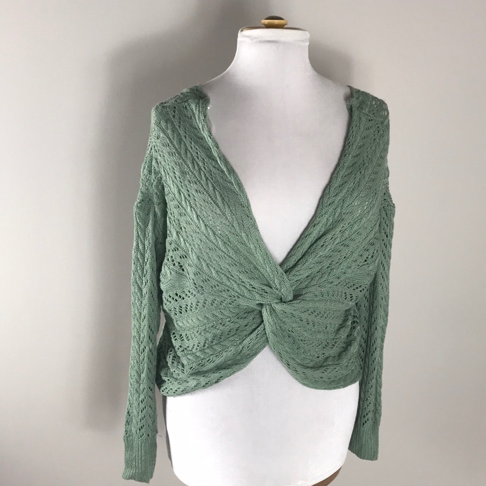 Main Street loose knit sweater coverup women’s size Large